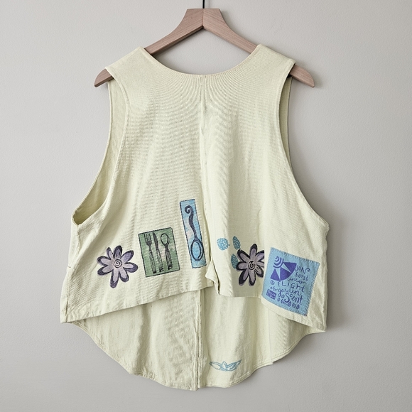 Blue Fish Butter Yellow Kitchen Utensil Button Front Vest - Picture 12 of 14